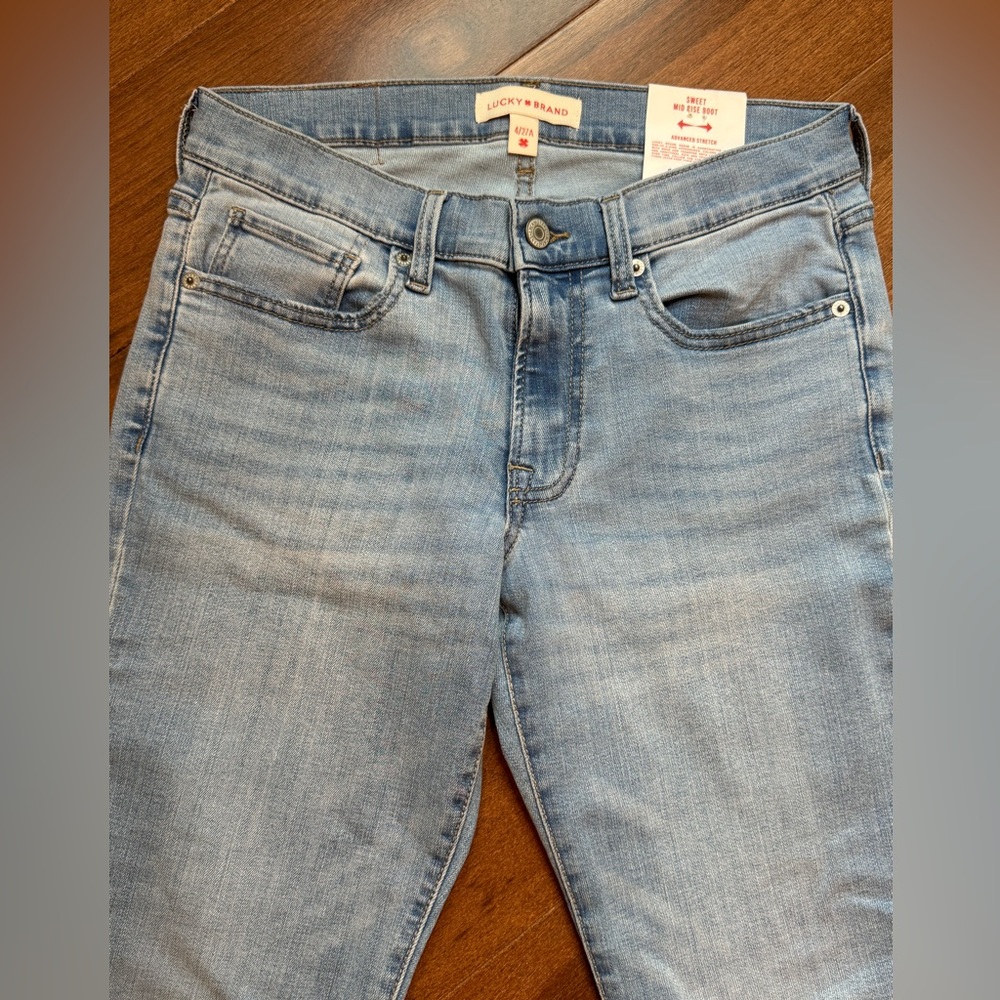 NWT LUCKY BRAND Women's Jeans - Picture 2 of 6